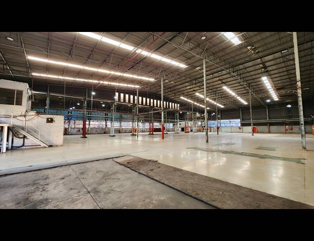8,000M² WAREHOUSE TO LET IN SPARTAN